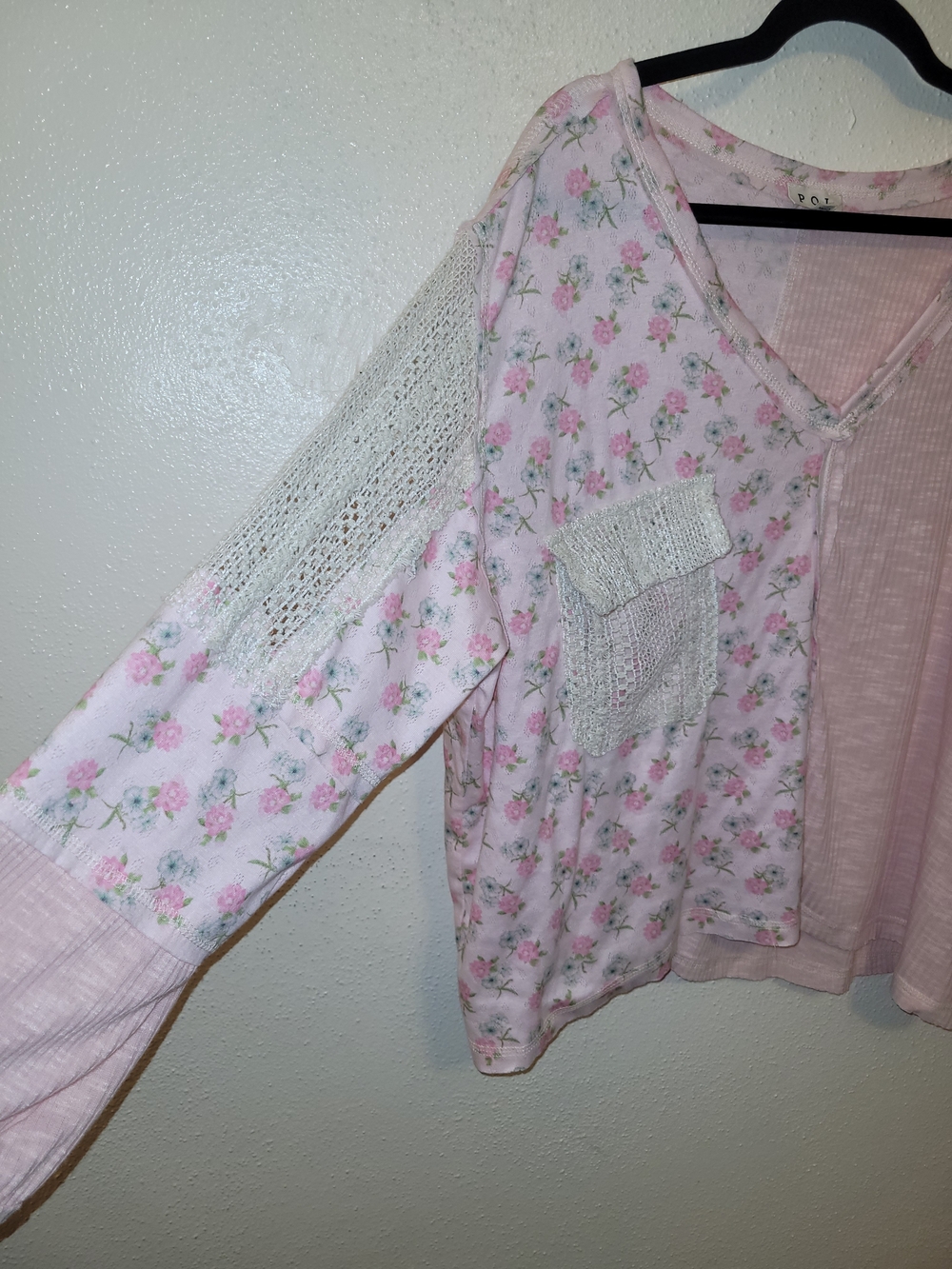 POL Floral Crochet Mixed Media Top Pink Boho Cottagecore Size M - Picture 3 of 7